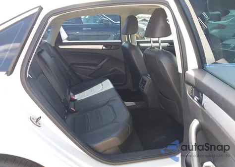 2013 Volkswagen Passat 2.5L Se из США, поврежденный, VIN 1VWBP7A39DC038690